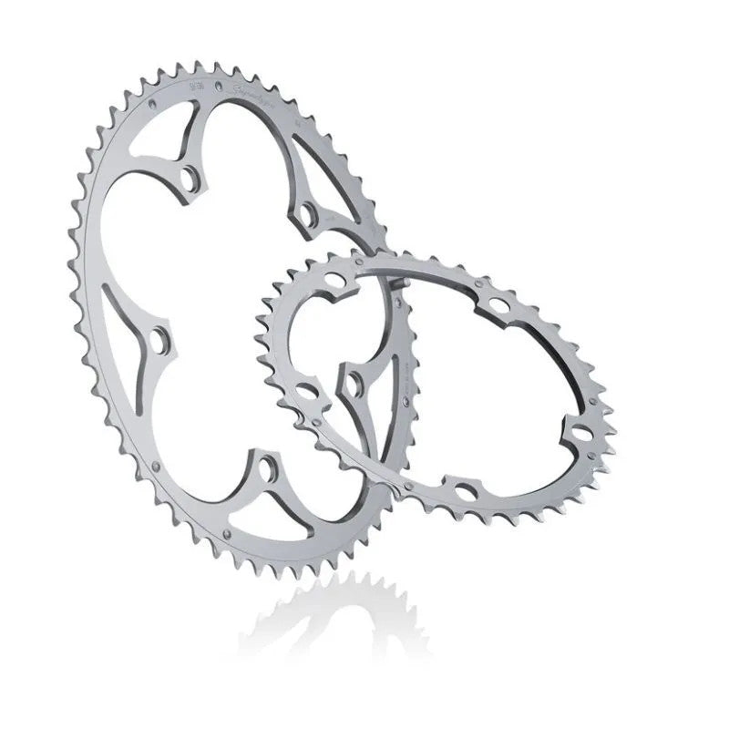 711833